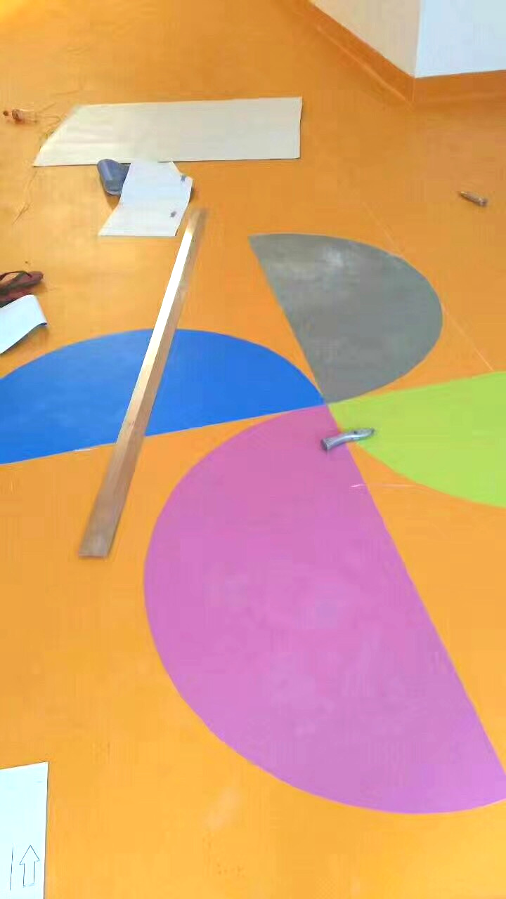 PVC塑膠地板幼兒園地面裝修材料的選擇！
